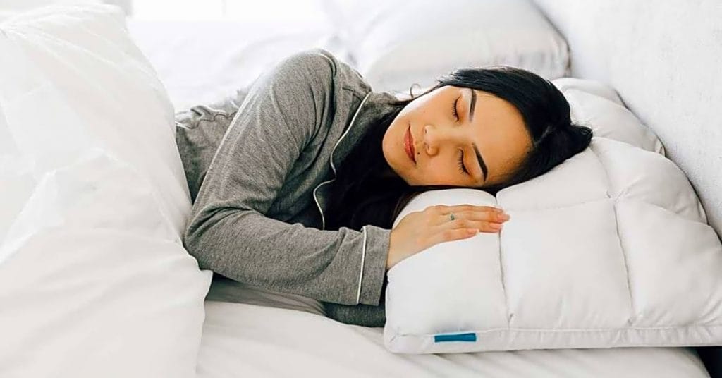 Which pillow is best for sleeping soft or hard?