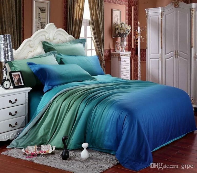 How to Find Luxury Bedding Sets For Cheap
