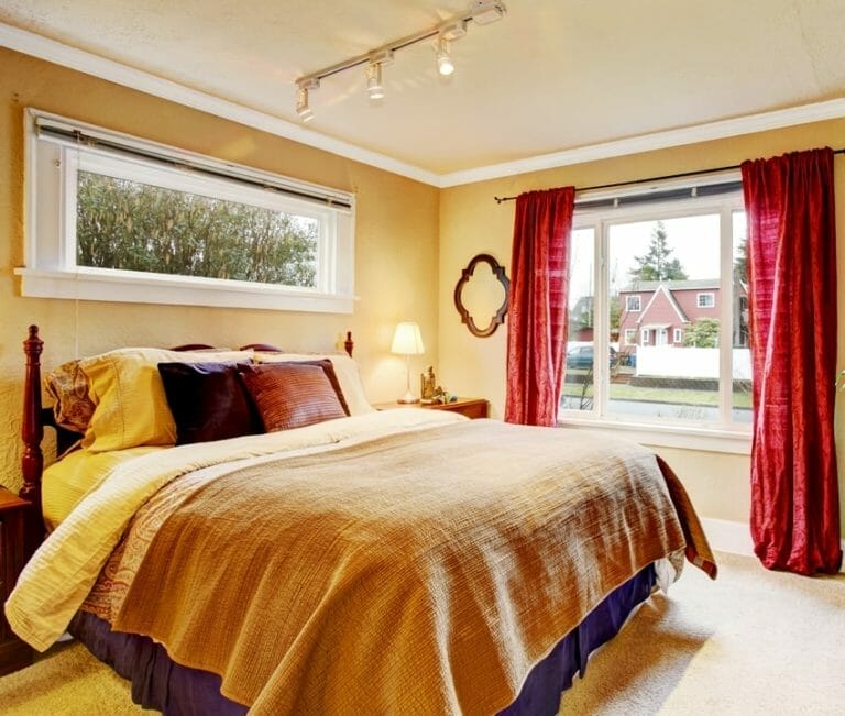 What Color Bedding Goes With Gold Walls? Find Out!