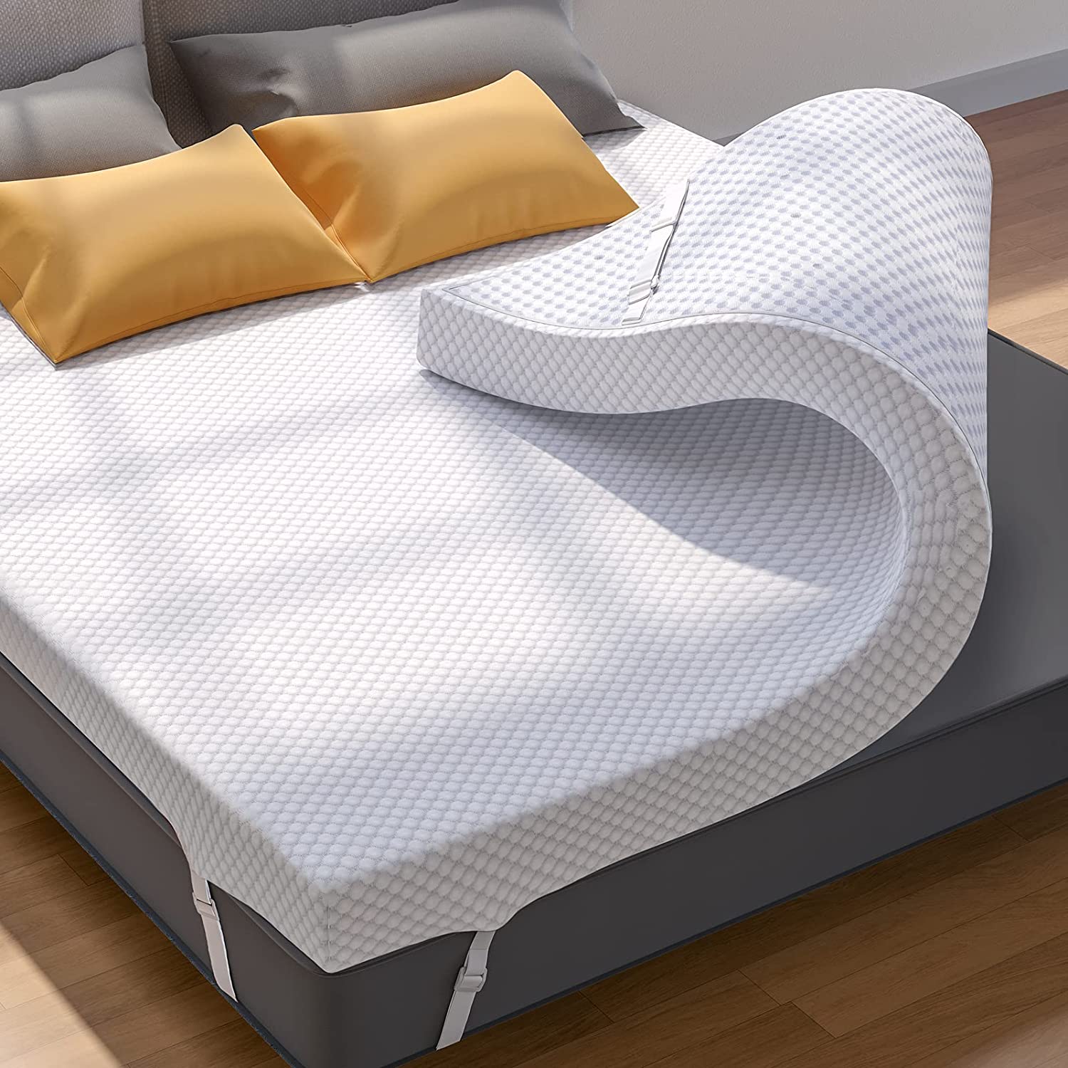 Top 4 Best Mattress Toppers Under $100 in 2023 [Reviewed]