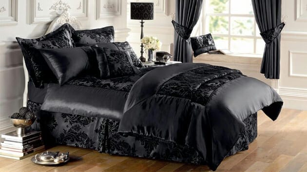 wapt image post 7 - Choosing Bedding For a Black Bed Frame