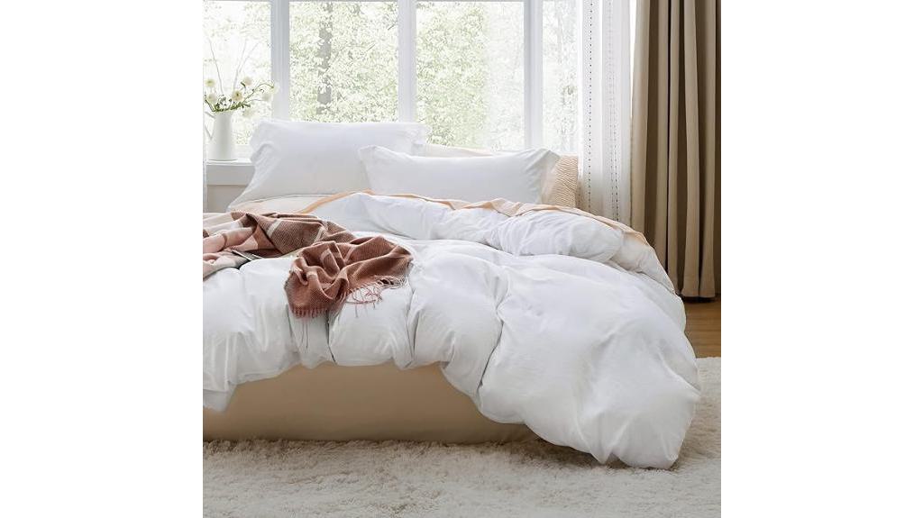 Bedsure Duvet Cover Review: Luxe Comfort & Durability